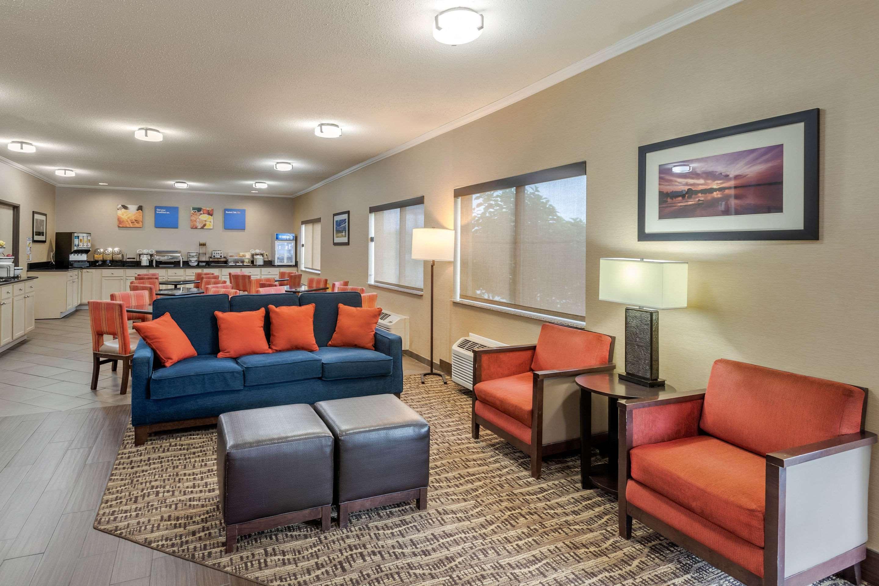 Comfort Inn Moline - Quad Cities Buitenkant foto
