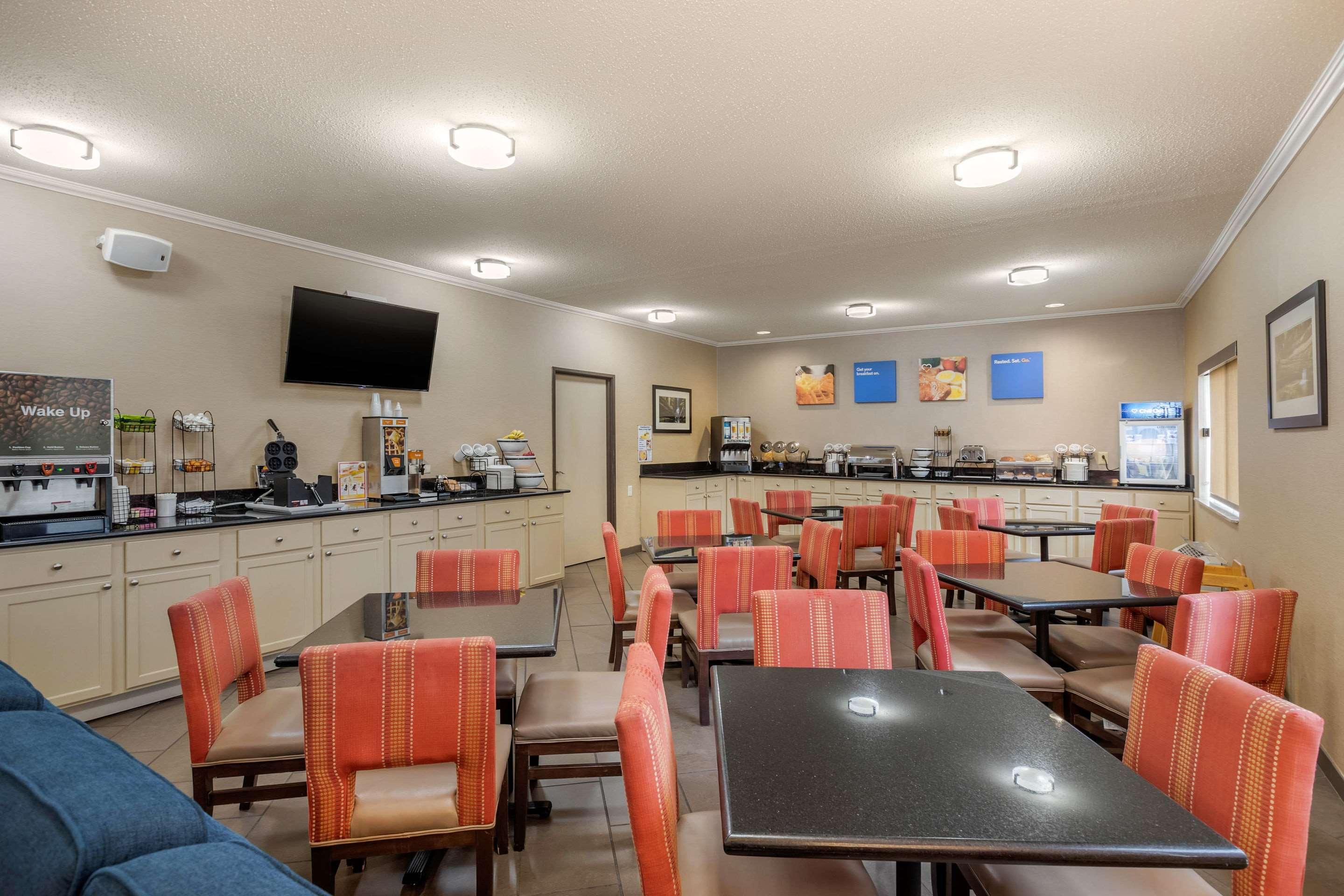 Comfort Inn Moline - Quad Cities Buitenkant foto
