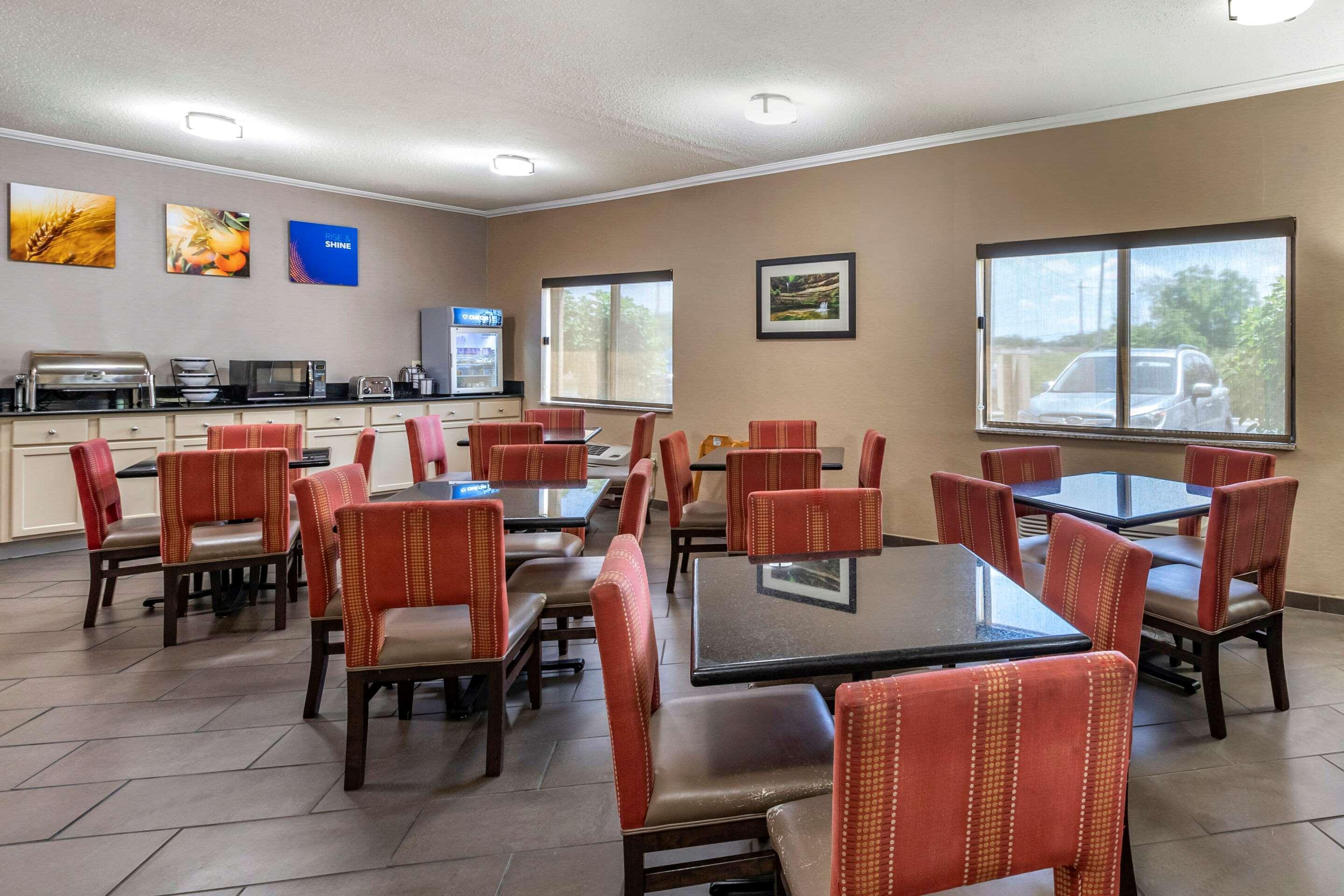 Comfort Inn Moline - Quad Cities Buitenkant foto
